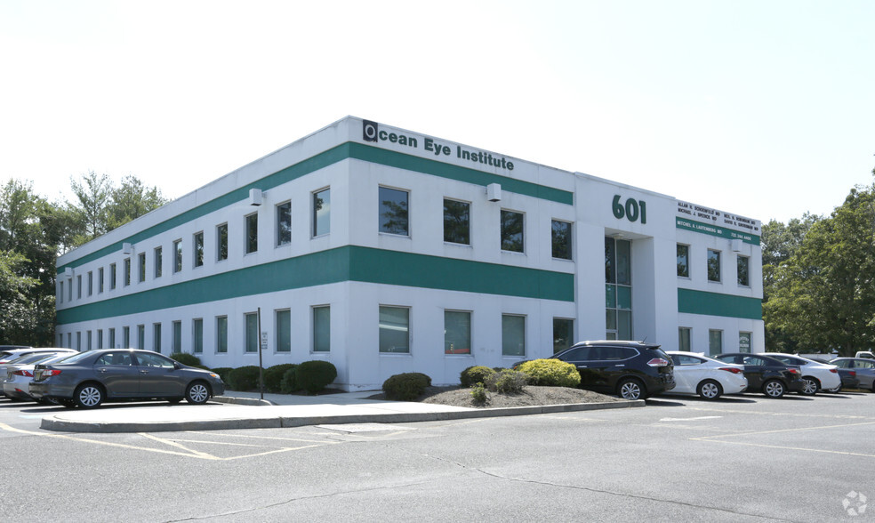 Primary Photo Of 601 Route 37 W, Toms River Medical For Sale