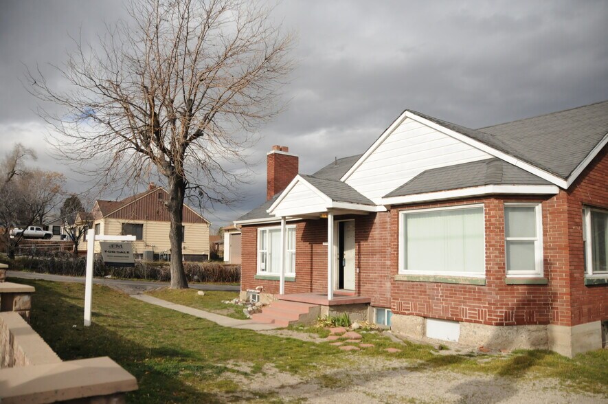 More Photos Of 2770 W 5400 S, Salt Lake City Flex For Sale