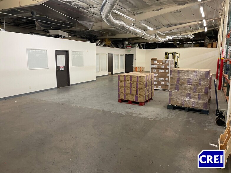 More Photos Of 1825 1st St, San Fernando Warehouse For Lease