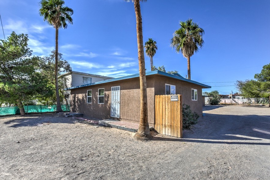 More Photos Of 2117 Donna St, North Las Vegas Apartments For Sale