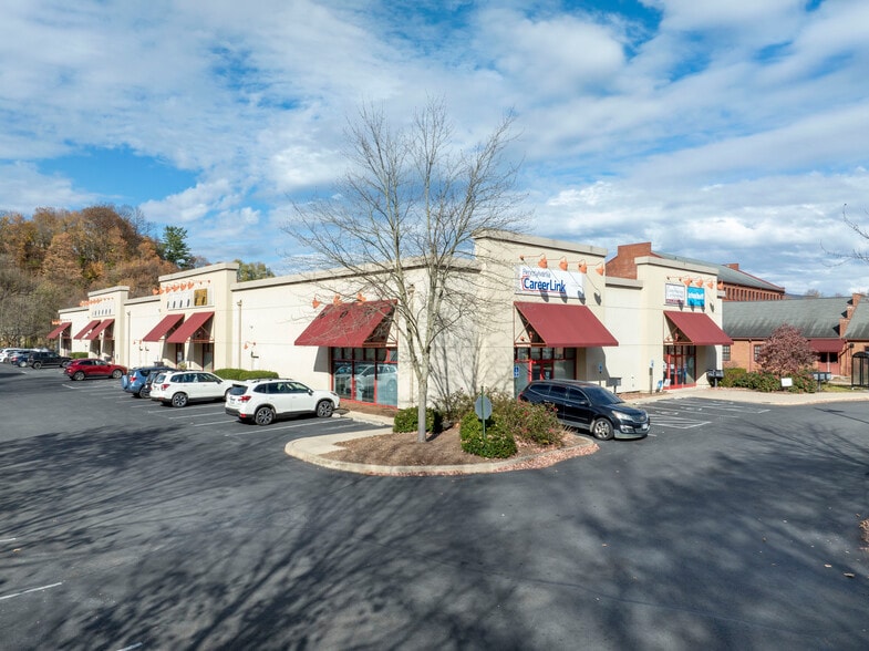 More Photos Of 100-256 Match Factory Pl, Bellefonte Medical For Lease