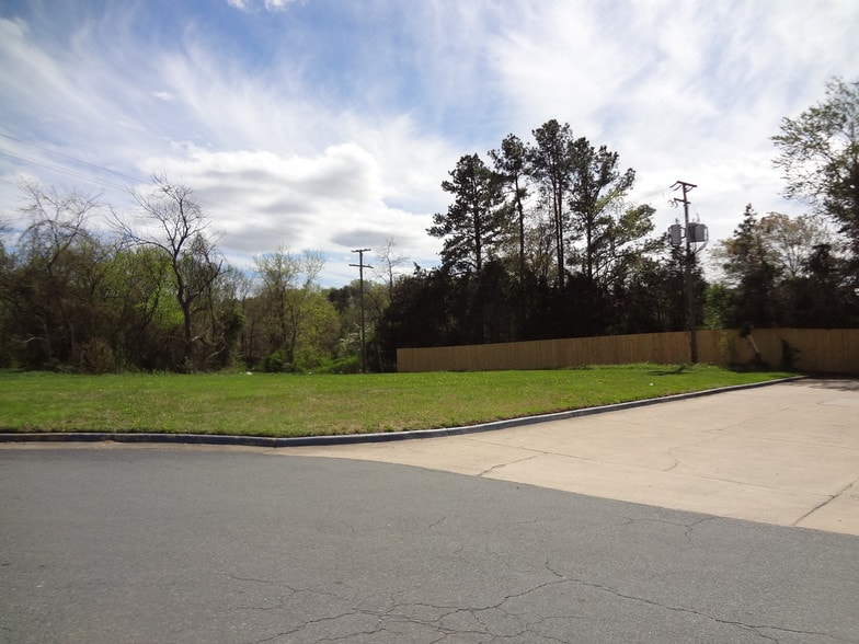 More Photos Of 1075 Garrisonville Rd, Stafford Storefront Retail Office For Lease