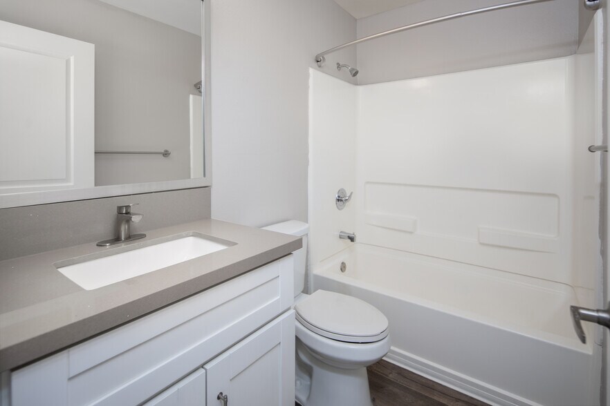More Photos Of 725 Alturas Ln, Fallbrook Apartments For Sale