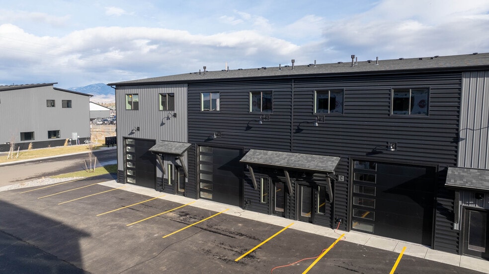 More Photos Of 204 Fletching way, Belgrade Showroom For Sale
