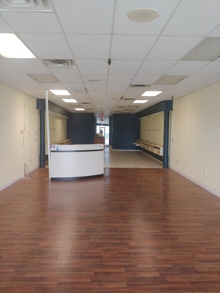 More Photos Of 2100 Dixwell Ave, Hamden Unknown For Lease