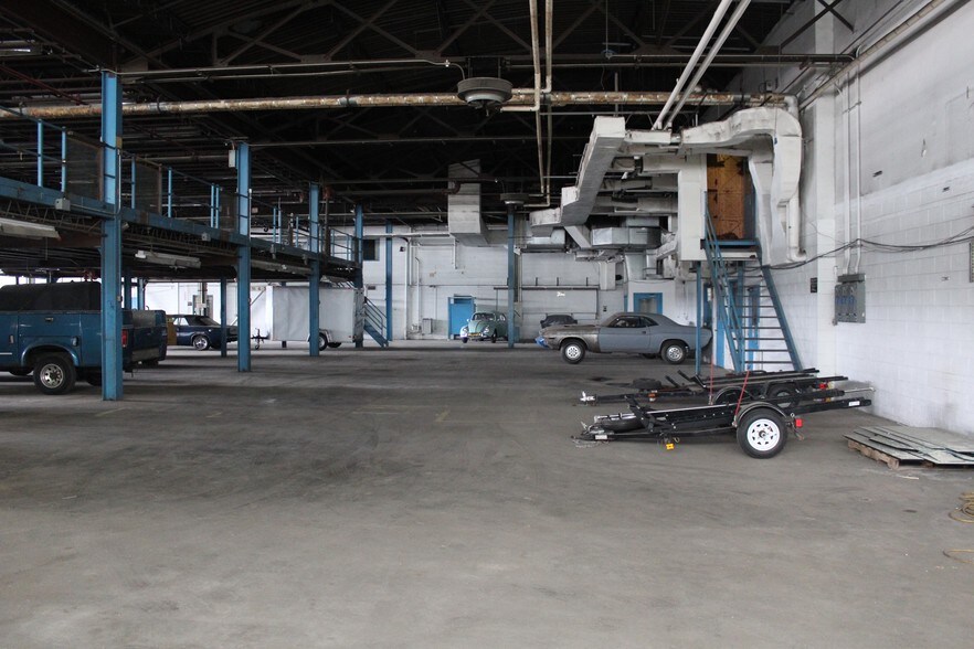 More Photos Of 700 Nepperhan Ave, Yonkers Warehouse For Sale