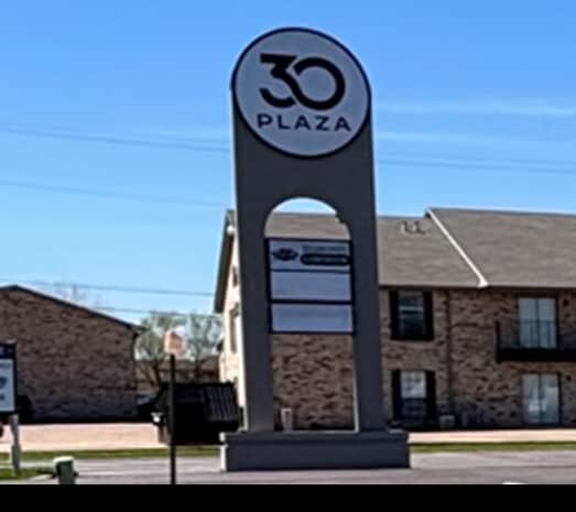 More Photos Of 1118 Interstate Highway 30, Greenville Storefront Retail Office For Lease