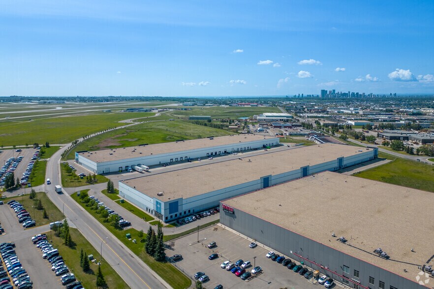 More Photos Of 19 Aero Dr NE, Calgary Warehouse For Lease