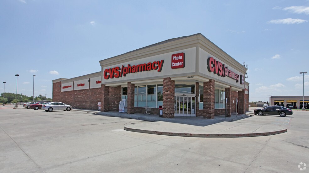 More Photos Of 4400 Basswood Blvd, Fort Worth General Retail For Sale