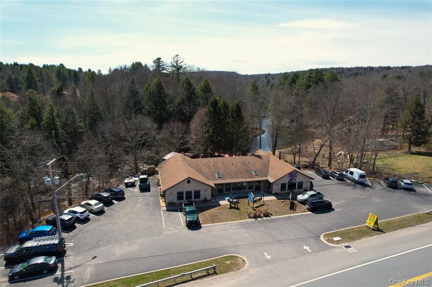 More Photos Of 951 State 17B Rt, Mongaup Valley Restaurant For Sale