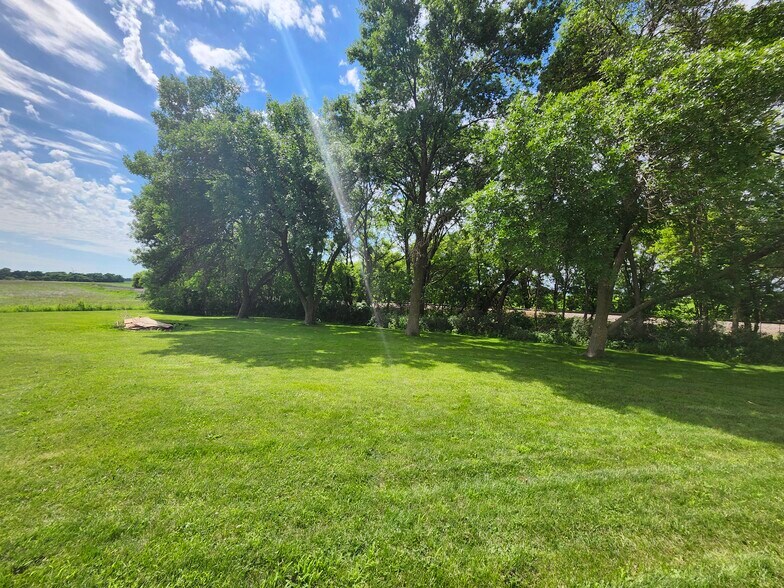 More Photos Of 204 3rd St SW, Rake Apartments For Sale