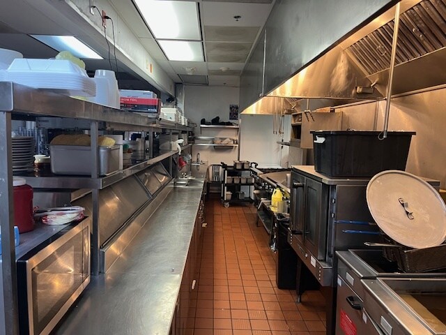 More Photos Of 401 Market St, Chattanooga Restaurant For Lease