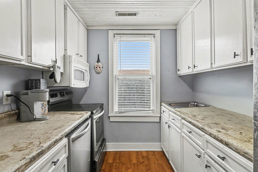 More Photos Of 81 Simons St, Charleston Apartments For Sale