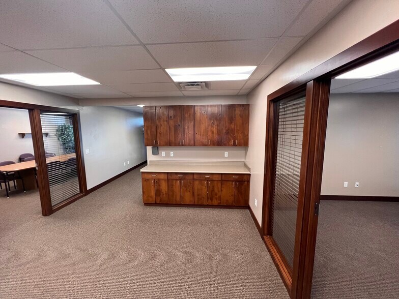 More Photos Of 1492 E Ridgeline Dr, Ogden Medical For Lease