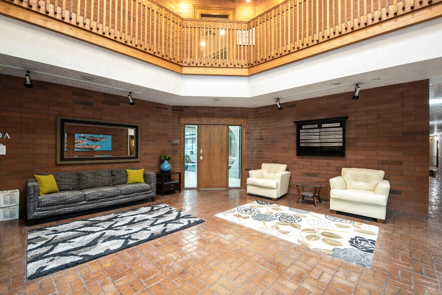 More Photos Of 2696 N University Ave, Provo Office For Sale