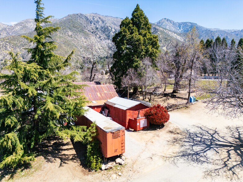 More Photos Of 39285 Snowline Circle, Oak Glen Specialty For Sale