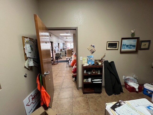 More Photos Of 310 E Pecan Blvd, McAllen Storefront For Lease