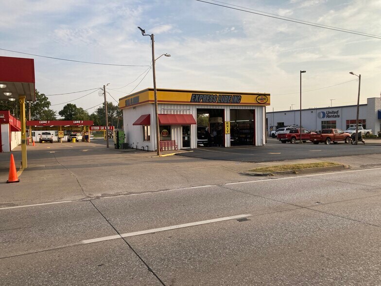 More Photos Of 3245 Park Ave, Paducah Carwash For Sale