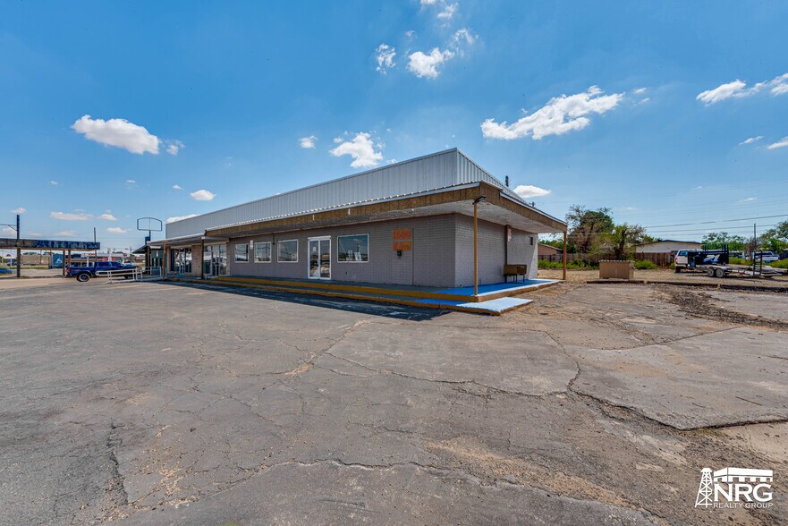 More Photos Of 1600 E 4th St, Big Spring Loft Creative Space For Lease