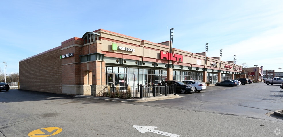 Primary Photo Of 1130-1150 S Miller Pky, Milwaukee Storefront For Lease