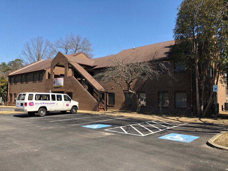 More Photos Of 1276 Bannister Cir, Waldorf Daycare Center For Sale