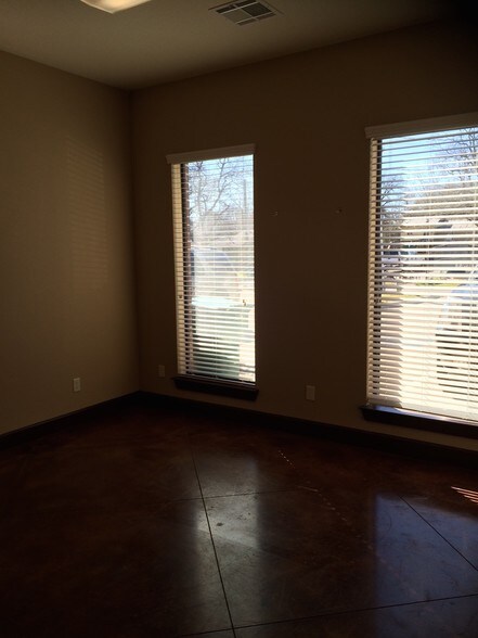 More Photos Of 14375 Liberty St, Montgomery Coworking Space