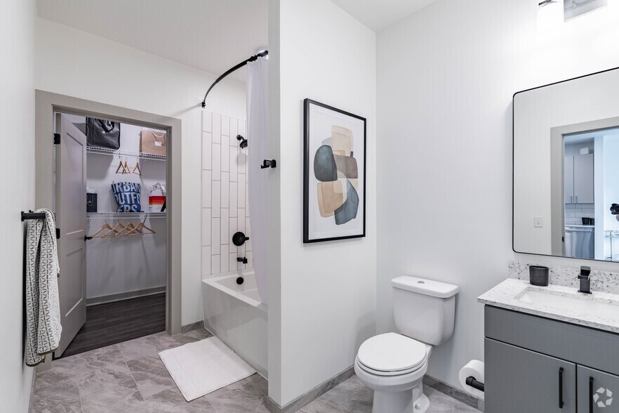 More Photos Of 445 Benton Ave, Nashville Apartments For Lease