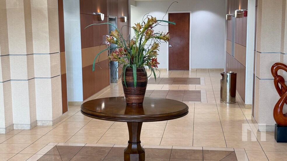 More Photos Of 14201 W Sunrise Blvd, Sunrise Office For Lease