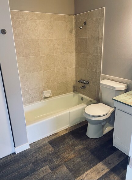 More Photos Of 2401 Grandview Pl, Casper Apartments For Sale