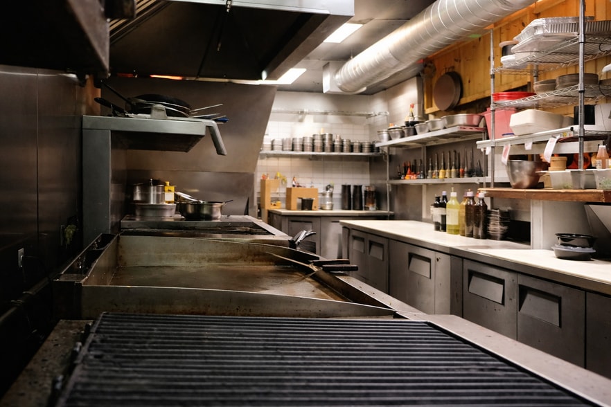 More Photos Of 12906 Madison Ave, Lakewood Restaurant For Lease