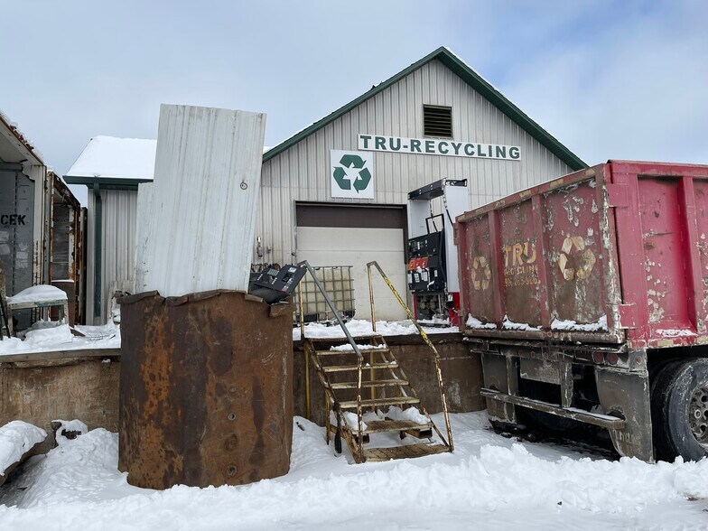 More Photos Of 100 Axle Dr, Caspian Service For Sale