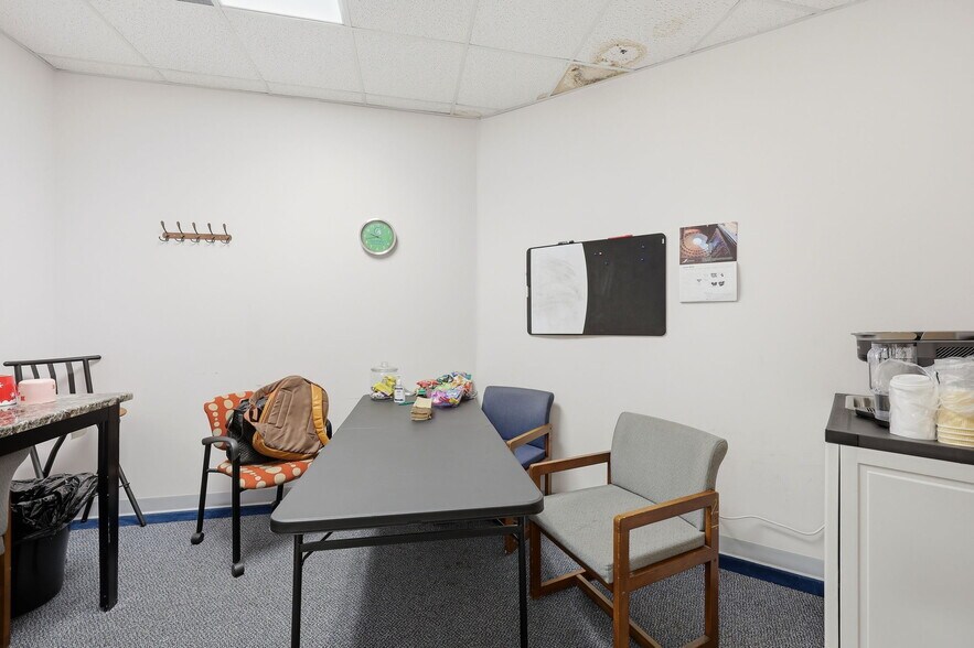 More Photos Of 502 McKnight Dr, Knightdale Medical For Sale