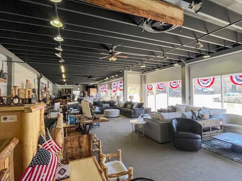 More Photos Of 174 W 200 N, Cedar City General Retail For Sale