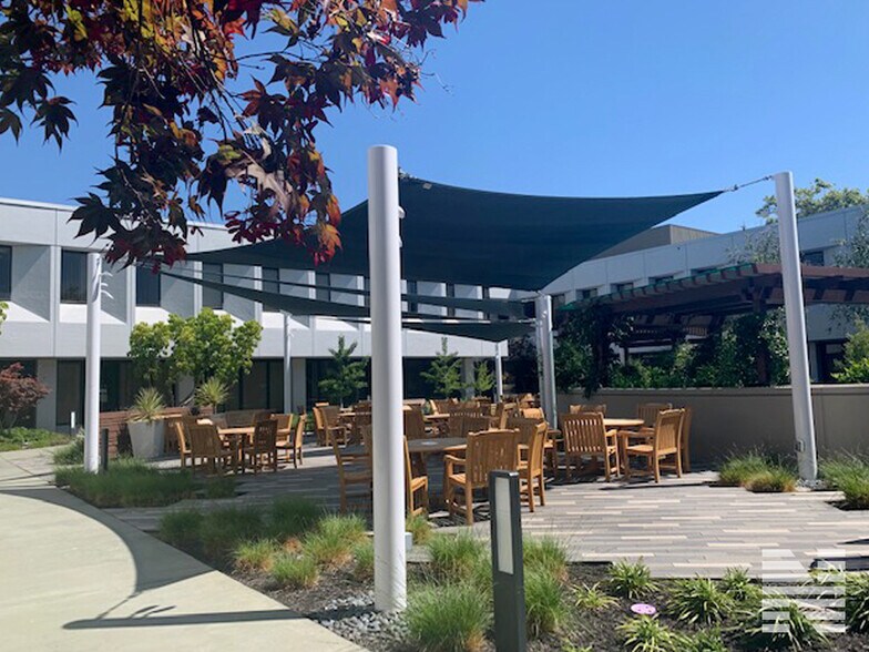 More Photos Of 2479 E Bayshore Rd, Palo Alto Office For Lease