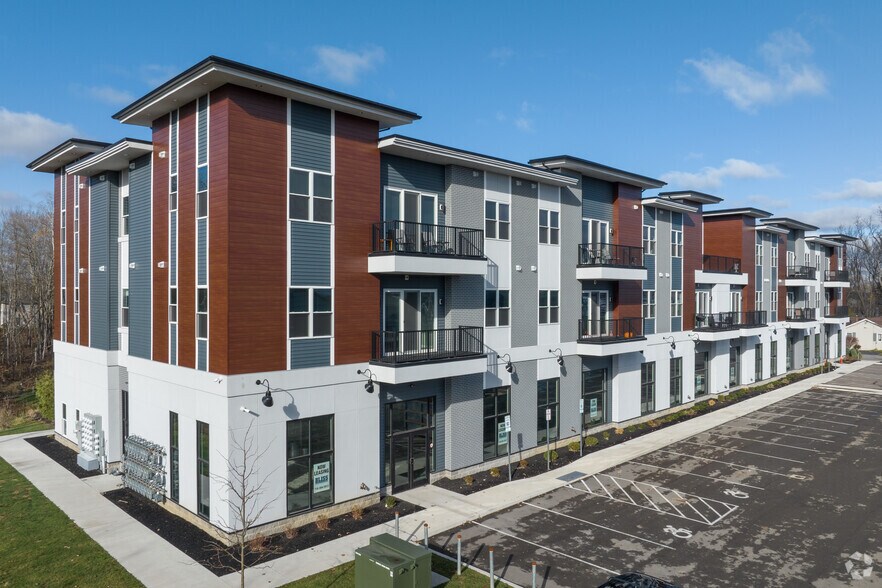 Primary Photo Of 5050 Transit Rd, Depew Apartments For Lease