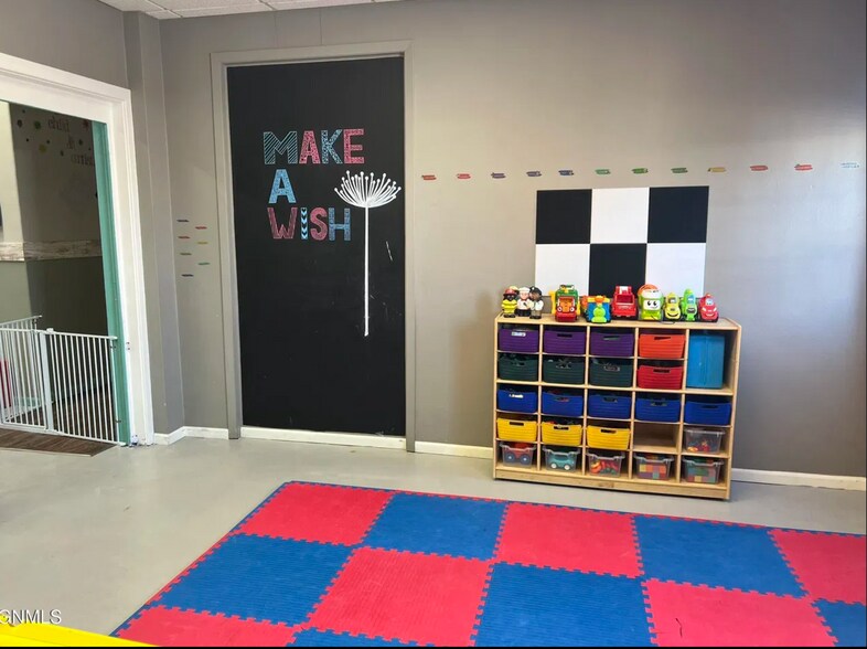 More Photos Of 214 6th Ave NE, Jamestown General Retail For Sale