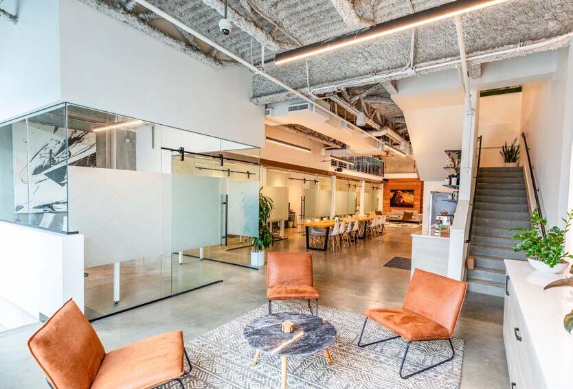 More Photos Of 1900-1990 Pandora St, Vancouver Office For Sale