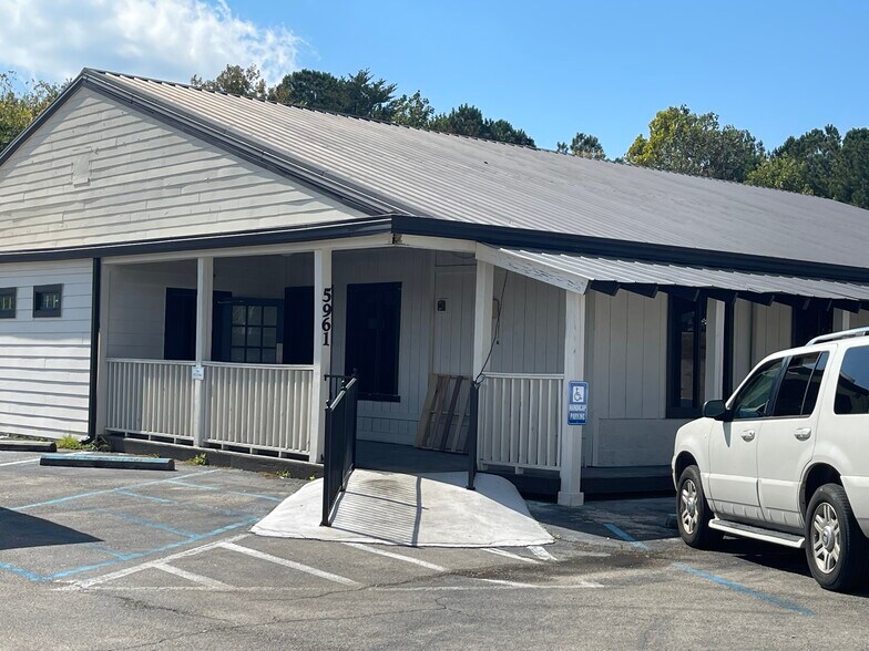 More Photos Of 5961 Chalkville Mountain Ln, Birmingham Office Residential For Lease
