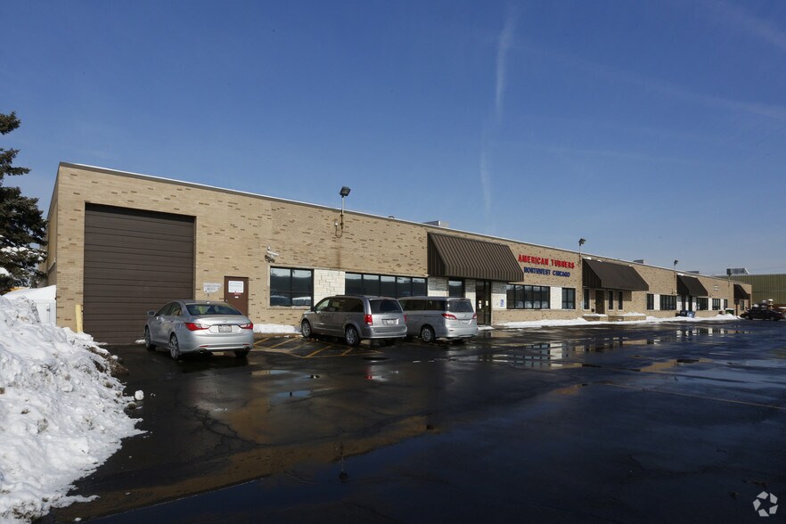 More Photos Of 3808-3825 Willow Rd, Schiller Park Showroom For Sale