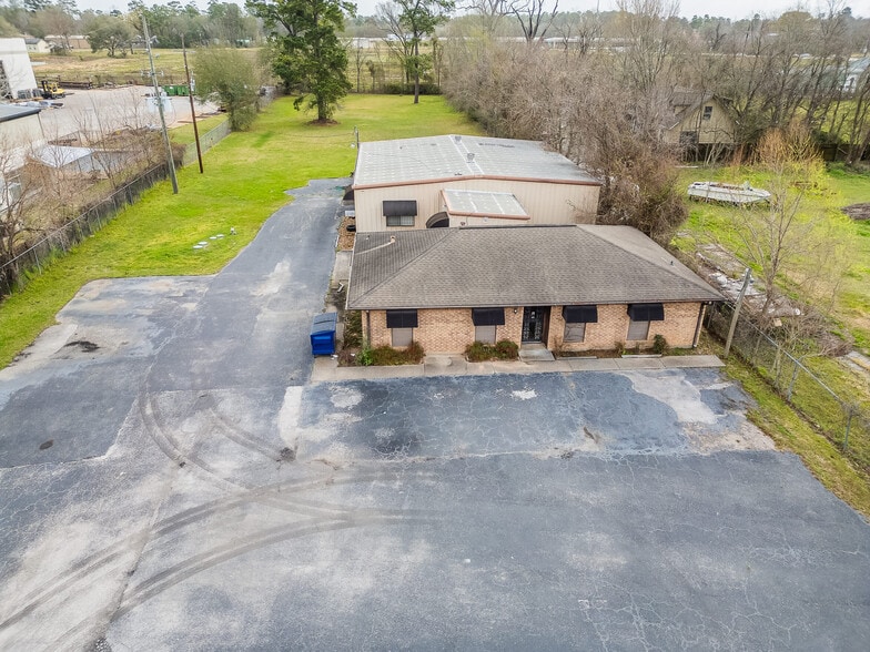 More Photos Of 27228 E Hardy Rd, Spring Warehouse For Sale