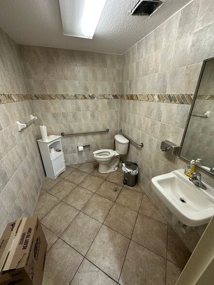 More Photos Of 18741 Titus Rd, Hudson Warehouse For Sale