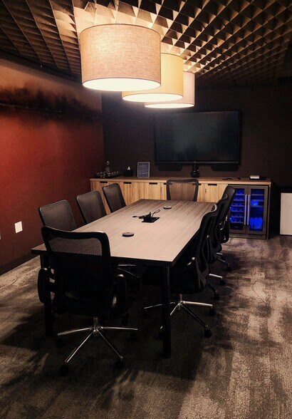 More Photos Of 222-230 Queen St, Ottawa Coworking Space