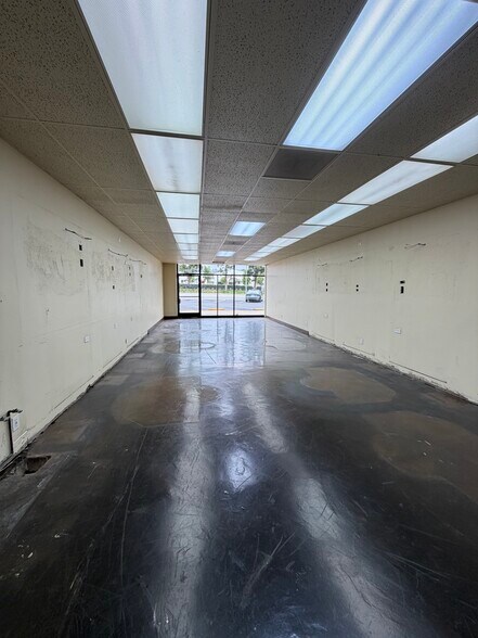 More Photos Of 1480-1490 W Whittier Blvd, La Habra General Retail For Lease