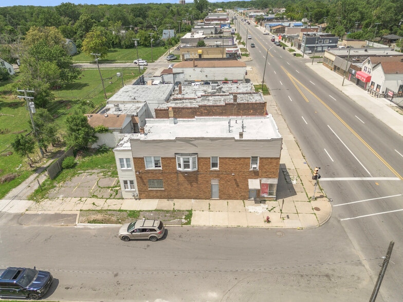 More Photos Of 19403 W Warren Ave, Detroit Storefront Retail Residential For Sale