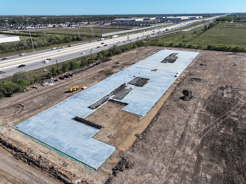 More Photos Of Reed Rd, Houston Unknown For Lease