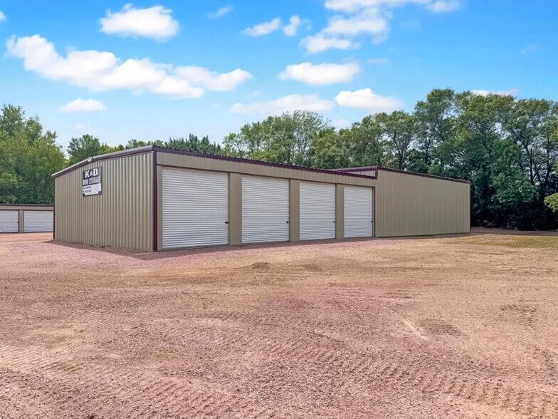 More Photos Of 351 S 4th St, Tracy Specialty For Sale