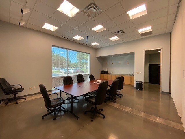 More Photos Of 3301 Matrix Dr, Richardson Research And Development For Sale