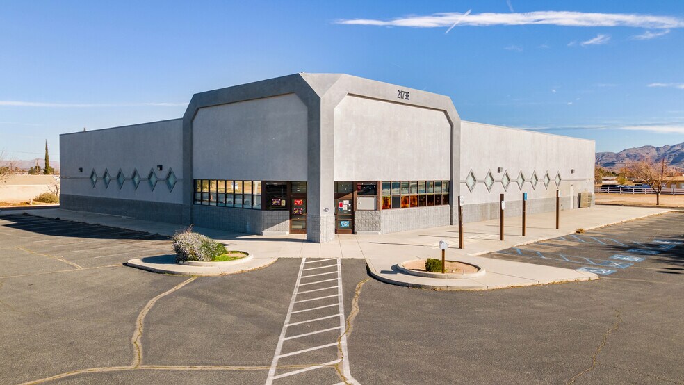More Photos Of 21738 US Highway 18, Apple Valley Drugstore For Sale