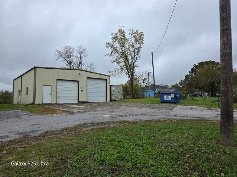 More Photos Of 3300 A Blue Hill Rd, Rogers Industrial For Sale