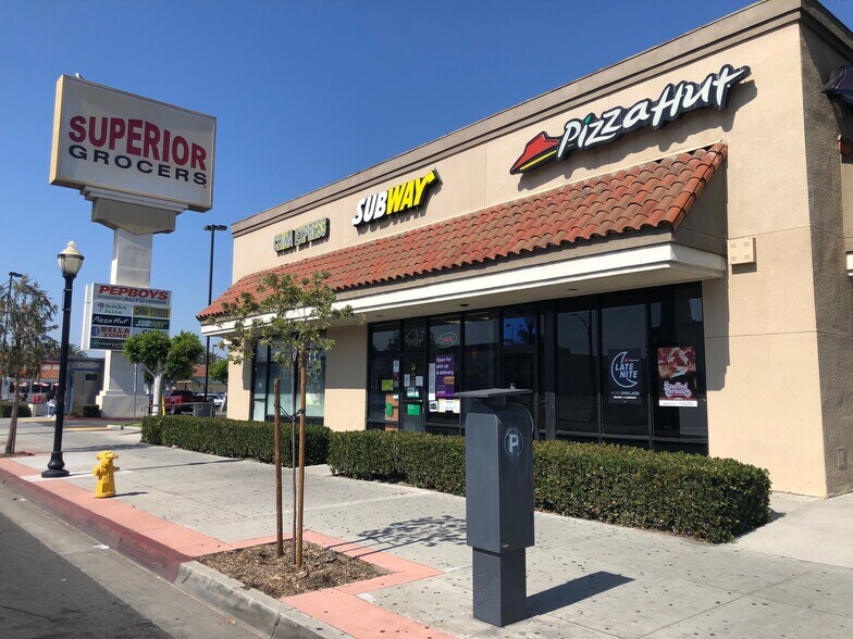 More Photos Of 6054 Pacific Blvd, Huntington Park Freestanding For Lease